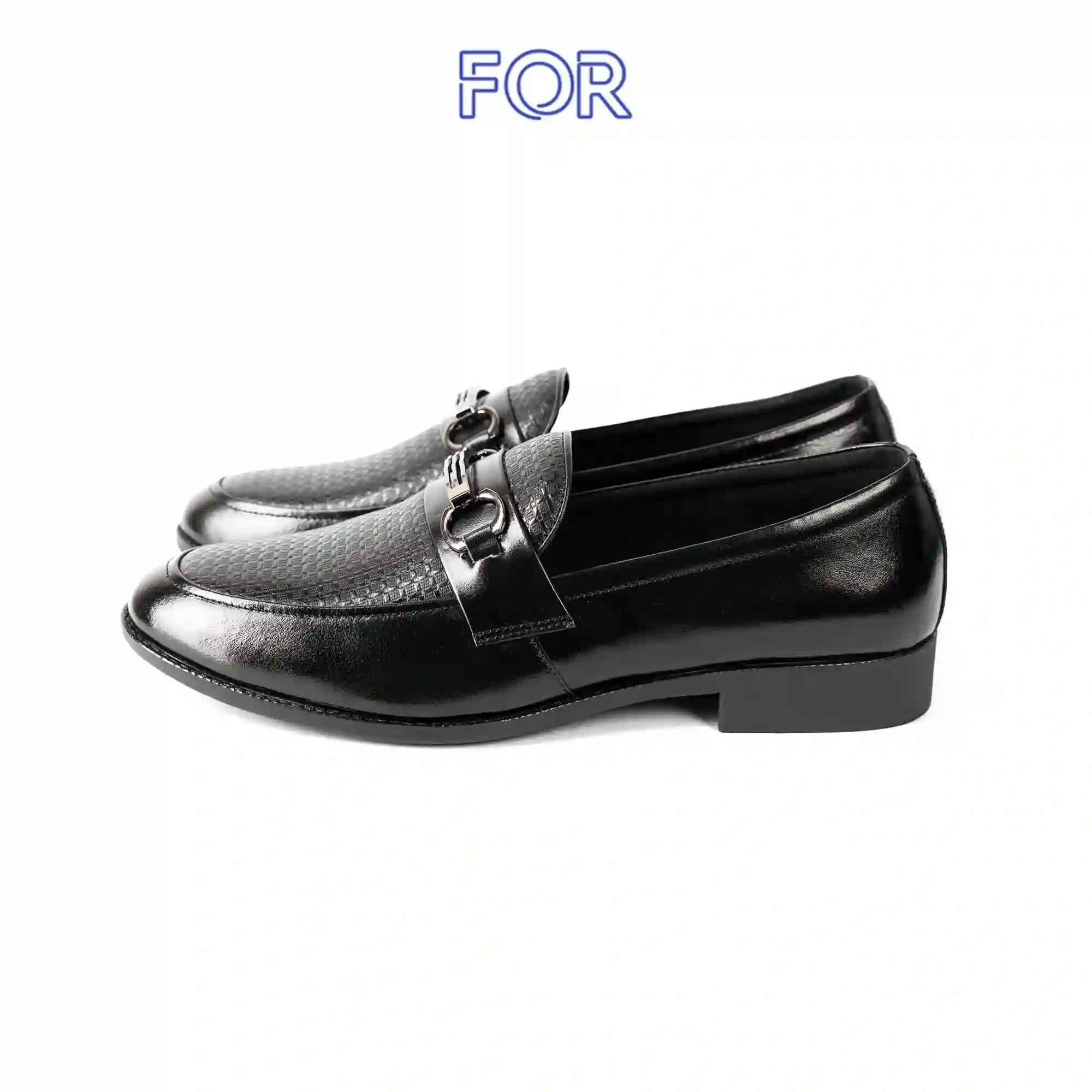 GIÀY HORSEBIT LOAFER DA BÒ MÀU ĐEN CÓ KHUY HLF13